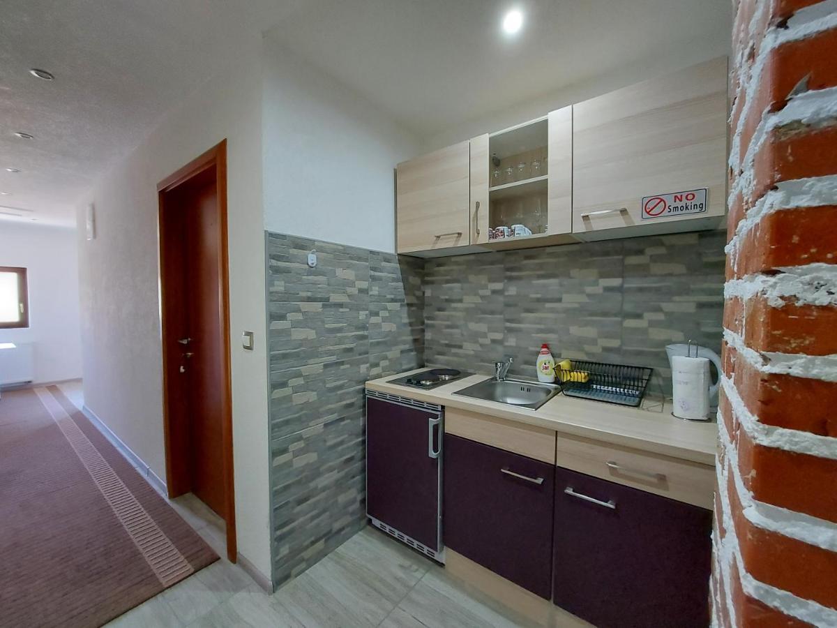 Отель House Boketto Кореница Экстерьер фото