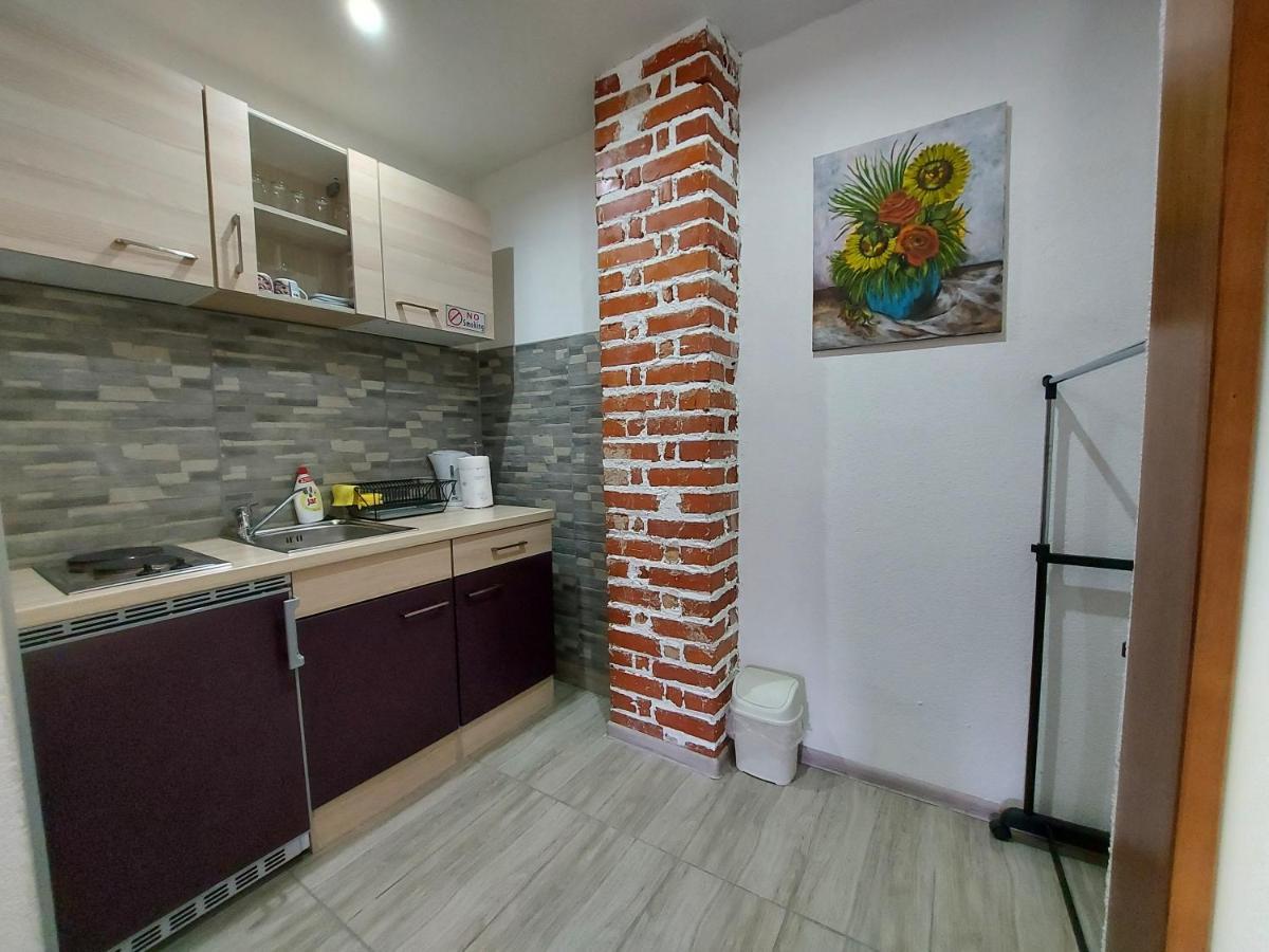 Отель House Boketto Кореница Экстерьер фото