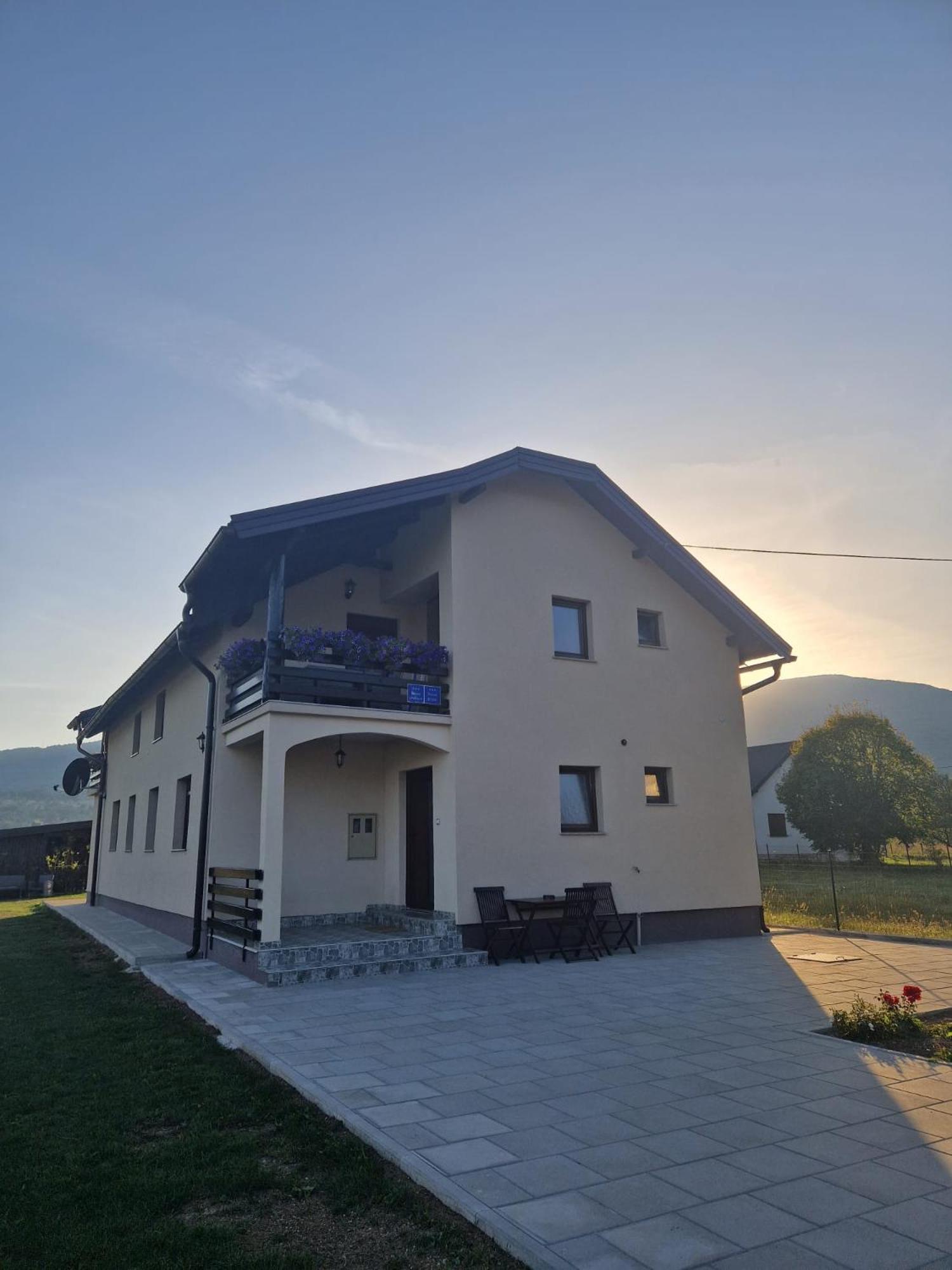Отель House Boketto Кореница Экстерьер фото